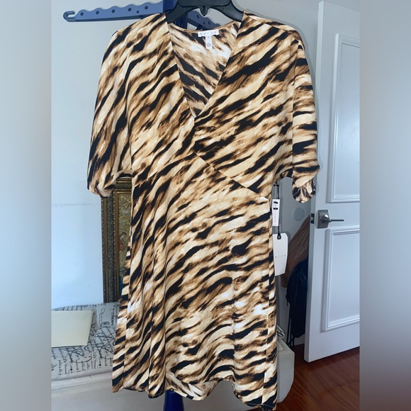 NWT Leith Tan Dale Tigress Mini Dress Animal Print - Picture 9 of 9